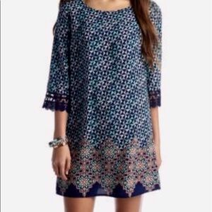 Red Camel junior sz Small lace sleeved print dress